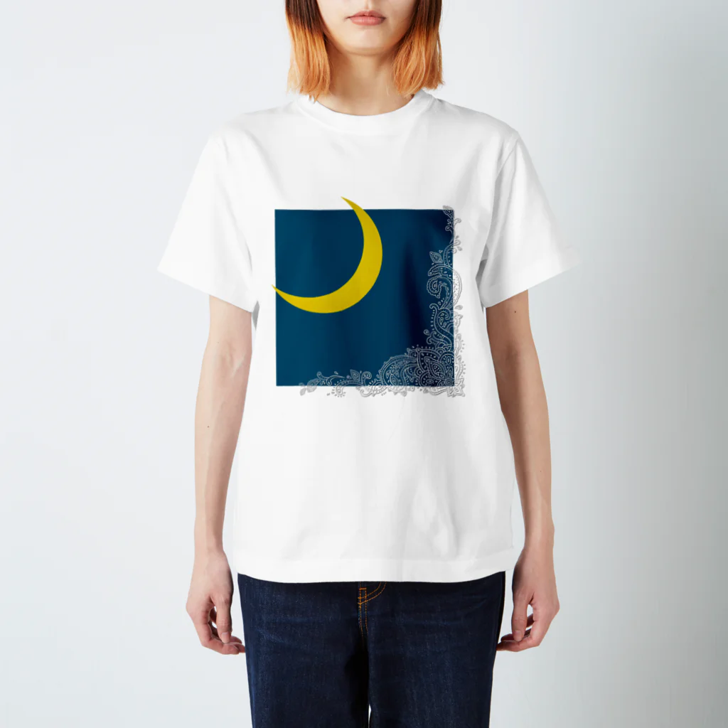 キャッツハンド：suzuriショップのmoon Regular Fit T-Shirt