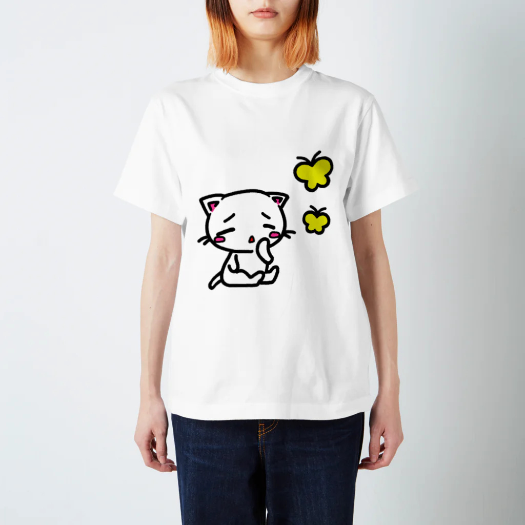 川原ナツミの子猫とちょうちょ スタンダードTシャツ