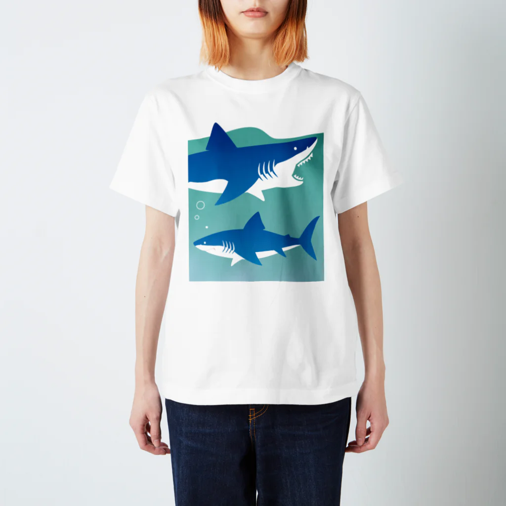 itaのLOVE SHARK Regular Fit T-Shirt