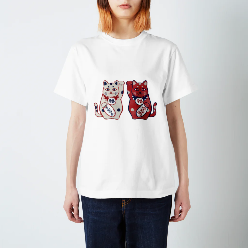 IZANAMI by Akane Yabushitaの【日本レトロ#01】招き猫 Regular Fit T-Shirt