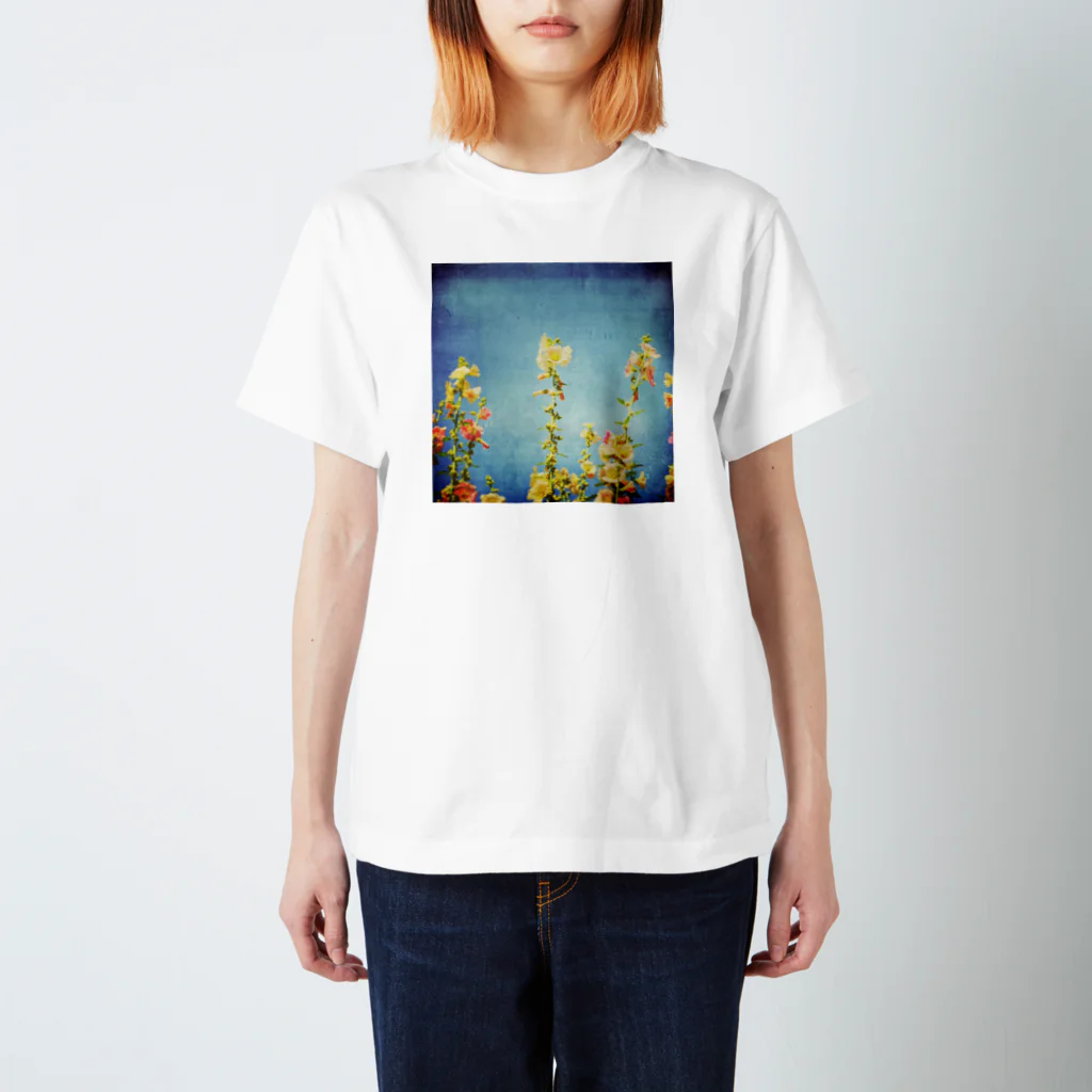 創作工房muccoの夏花 Regular Fit T-Shirt