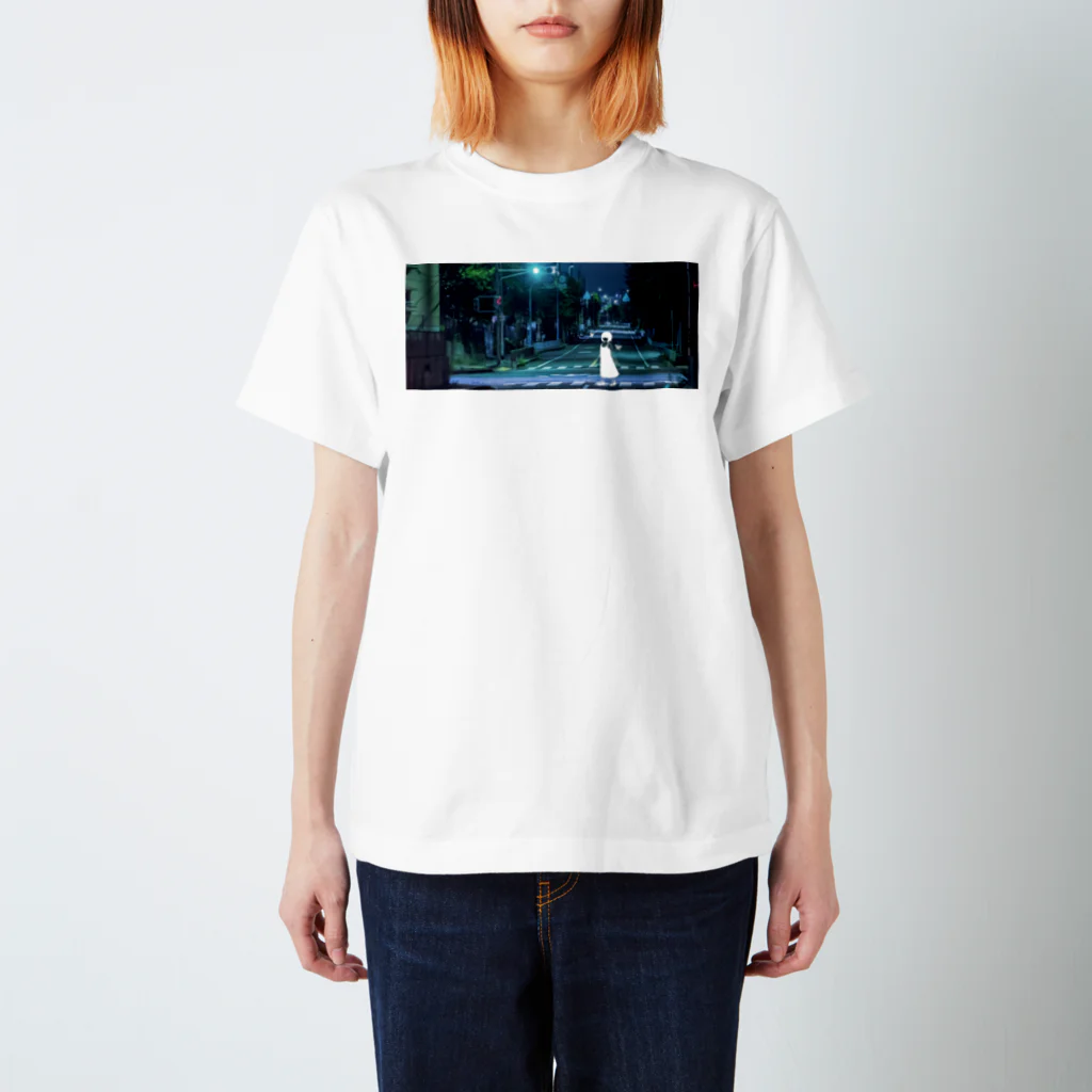 Rir_angの夏の夜の蝶と女の子 スタンダードTシャツ