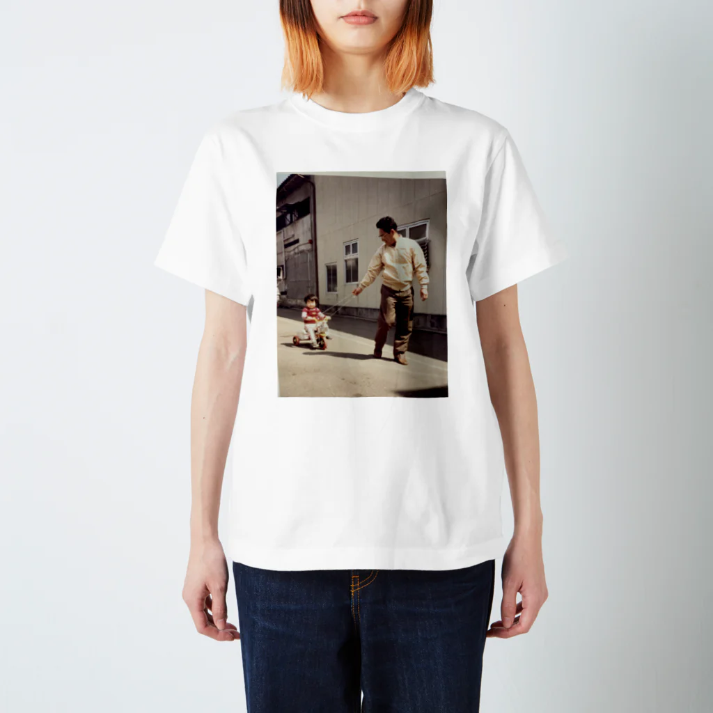 Momi Buncho Lab SHOPのじいちゃんとの思い出 Regular Fit T-Shirt