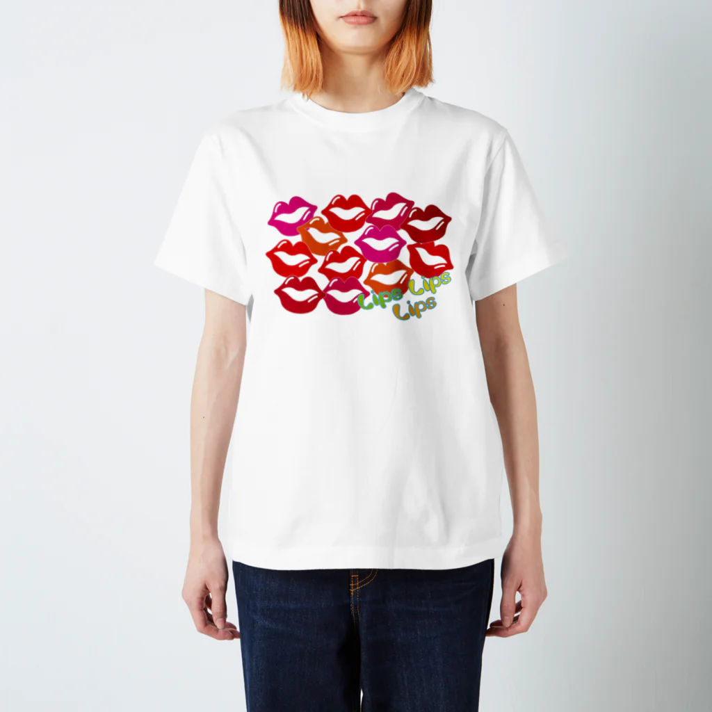 フォーヴァのLips Lips Lips Regular Fit T-Shirt