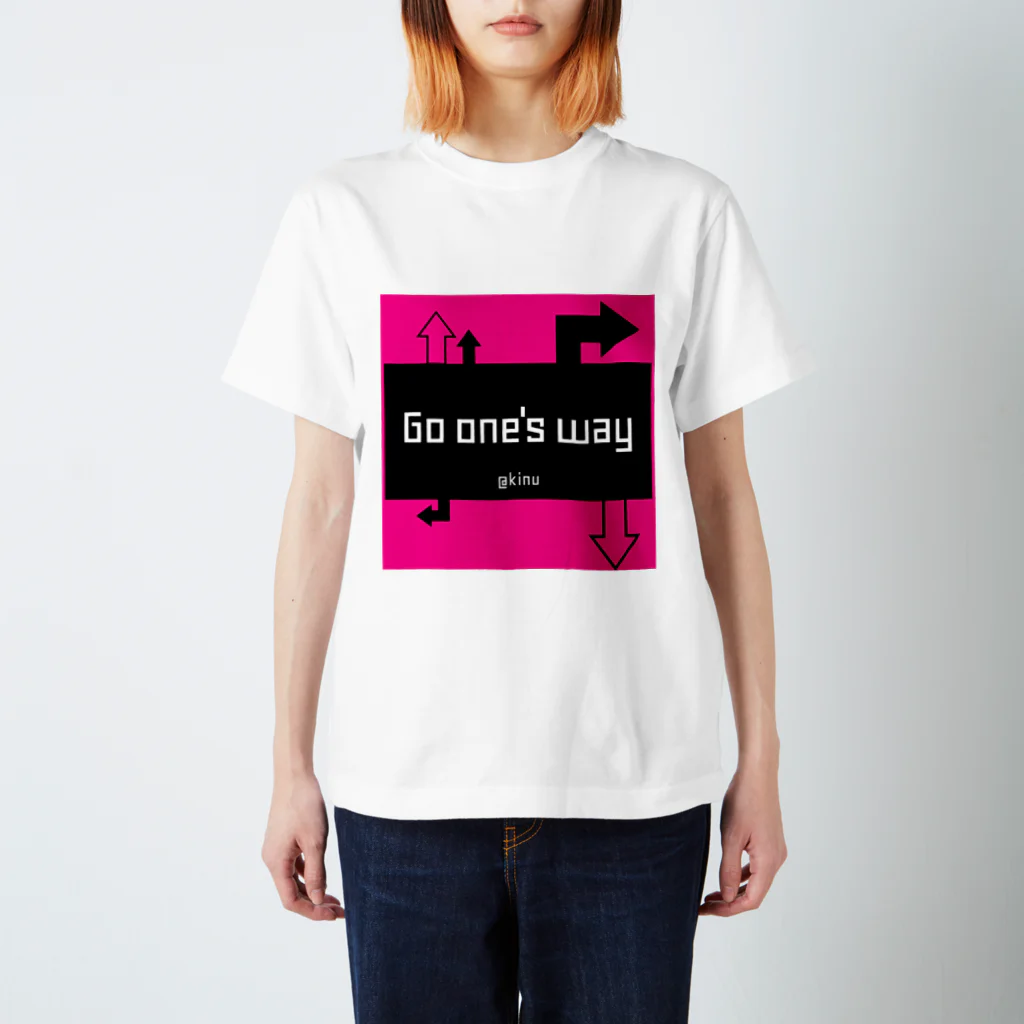 ゆるゆる生きる虎子のGo one’s way スタンダードTシャツ