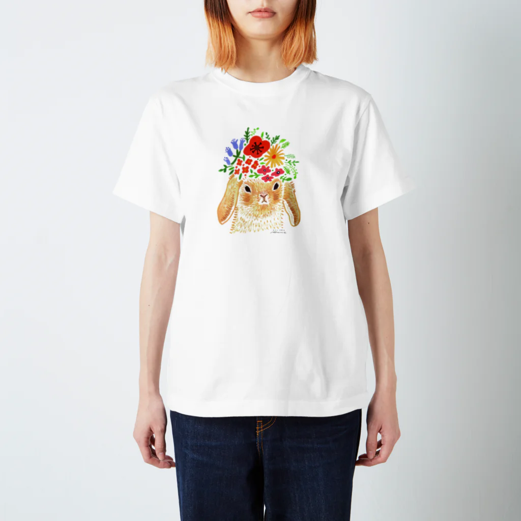 ヒラノマキコの花畑のロップイヤー スタンダードTシャツ