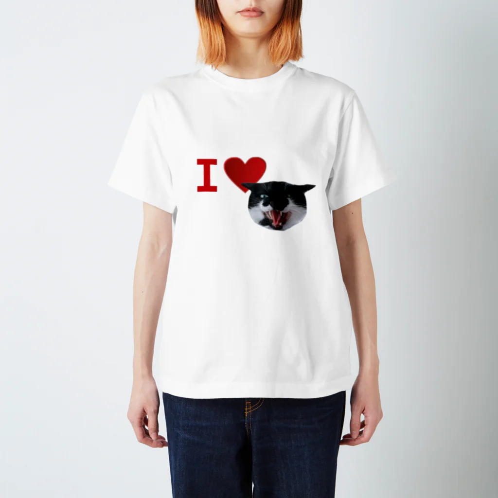 保護猫活動中すみパンさんへの支援ッズ！のNo.18 あいらぶバットにゃん♪ Regular Fit T-Shirt