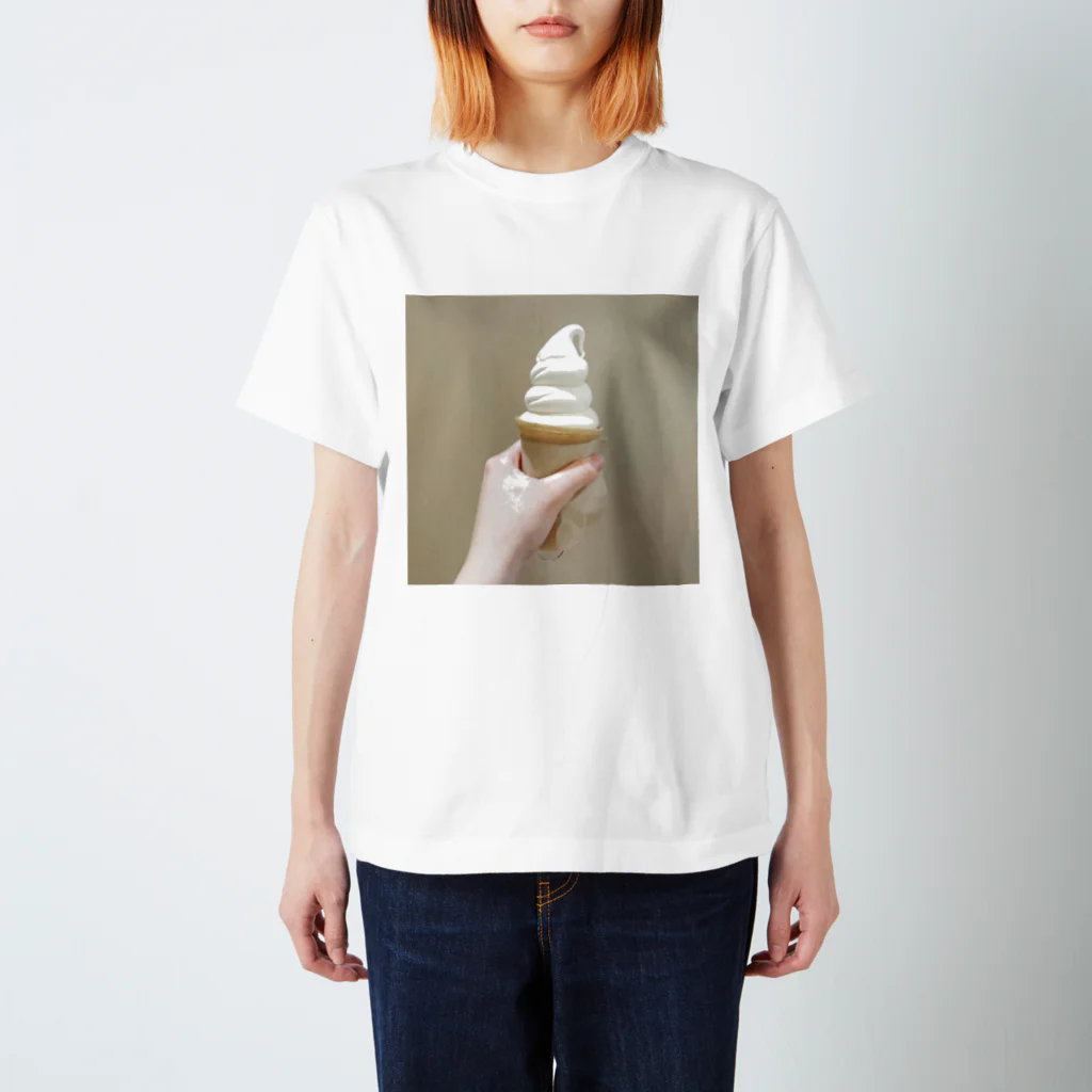 加州薫月(ゆき)のおいしいソフトクリーム スタンダードTシャツ