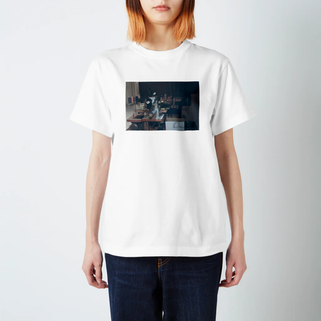 SAGO-PESHIROのDAKグラフィックTシャツ Regular Fit T-Shirt