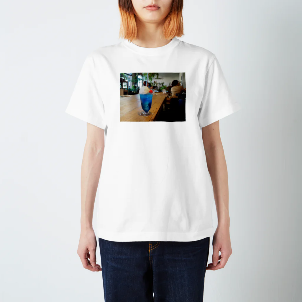 masaya_creamsodaの青いクリームソーダ  Regular Fit T-Shirt