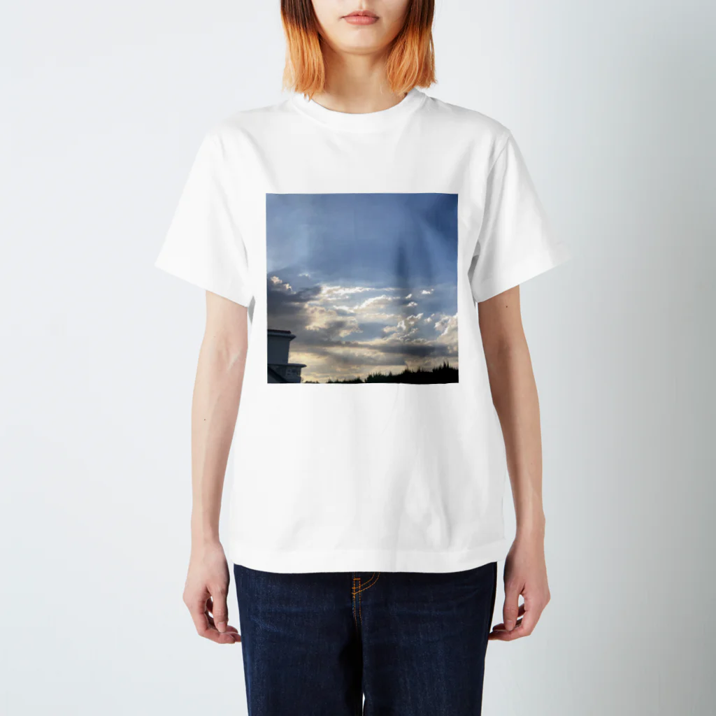 眩しいの淡空 スタンダードTシャツ