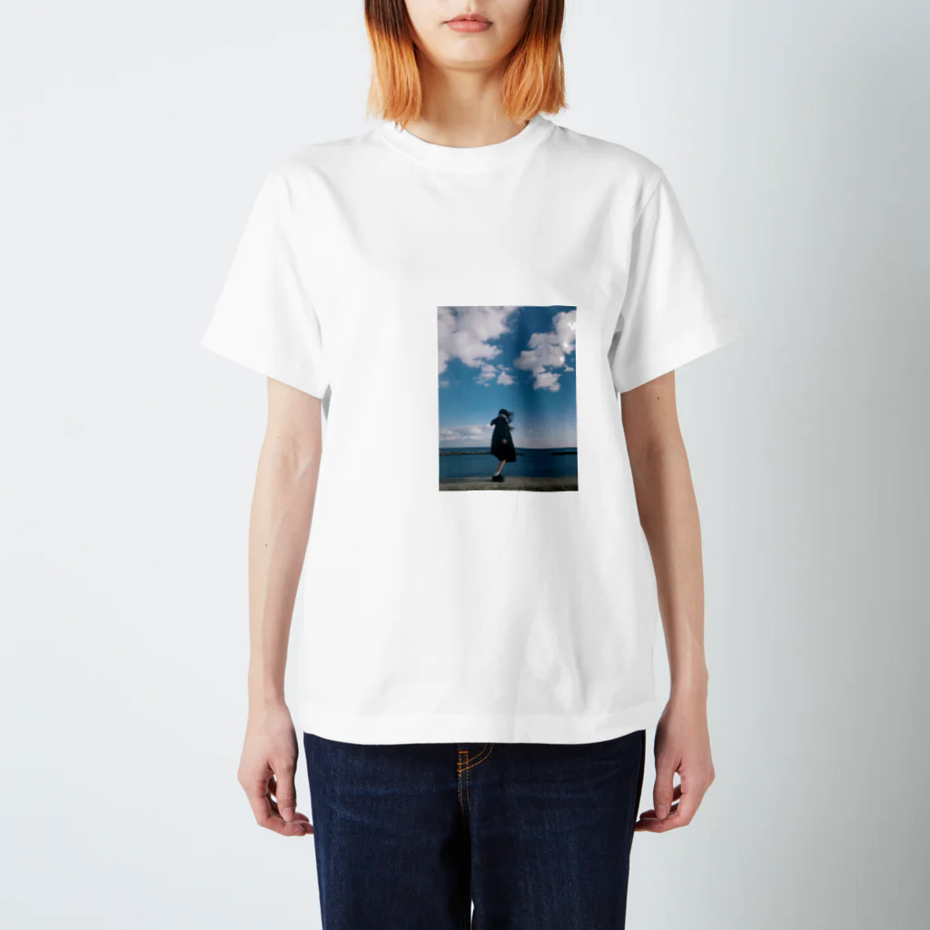 はくの青い少女 Regular Fit T-Shirt