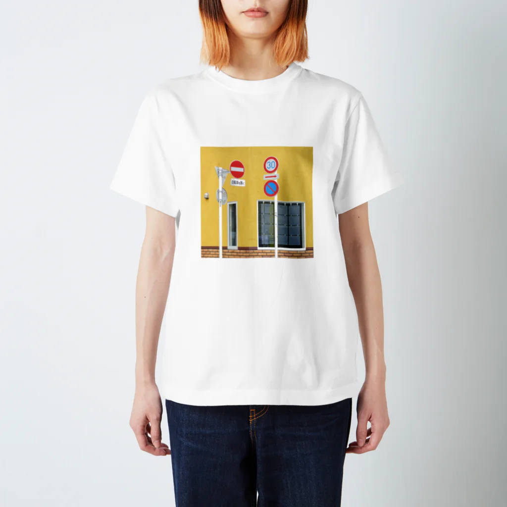 YadoribaのA スタンダードTシャツ