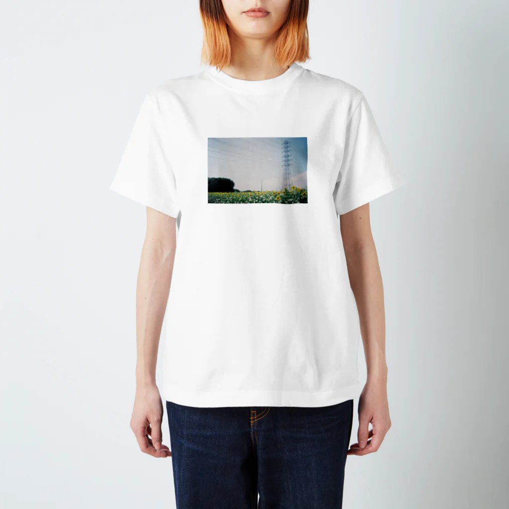 _honami_のひまわり畑 スタンダードTシャツ