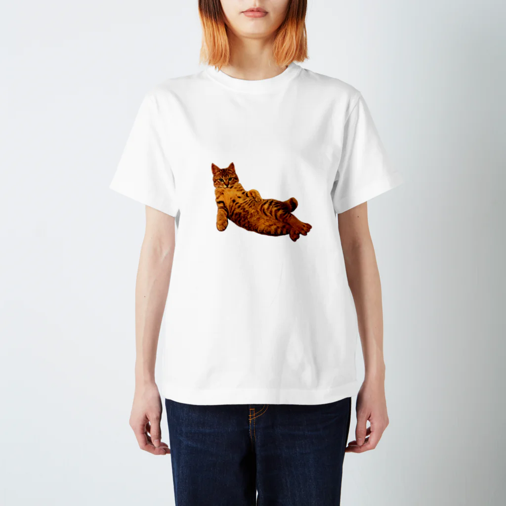 Elegant CatのElegant Cat ③ Regular Fit T-Shirt