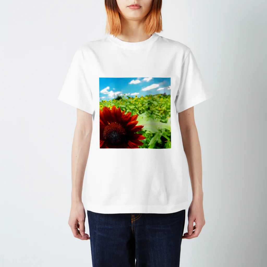 china__のひまわり Regular Fit T-Shirt