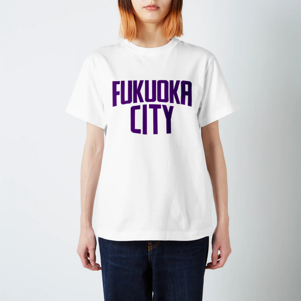 福岡Tシャツ通販サイトの福岡シティTシャツ（パープルロゴ） Regular Fit T-Shirt