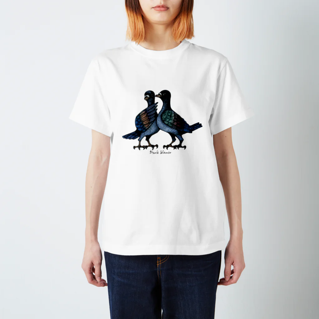  Dark blancoのDark blanco "Pigeons" Regular Fit T-Shirt