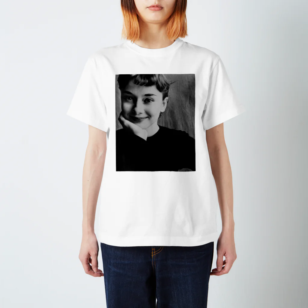 MRNCBX4のhepburn スタンダードTシャツ