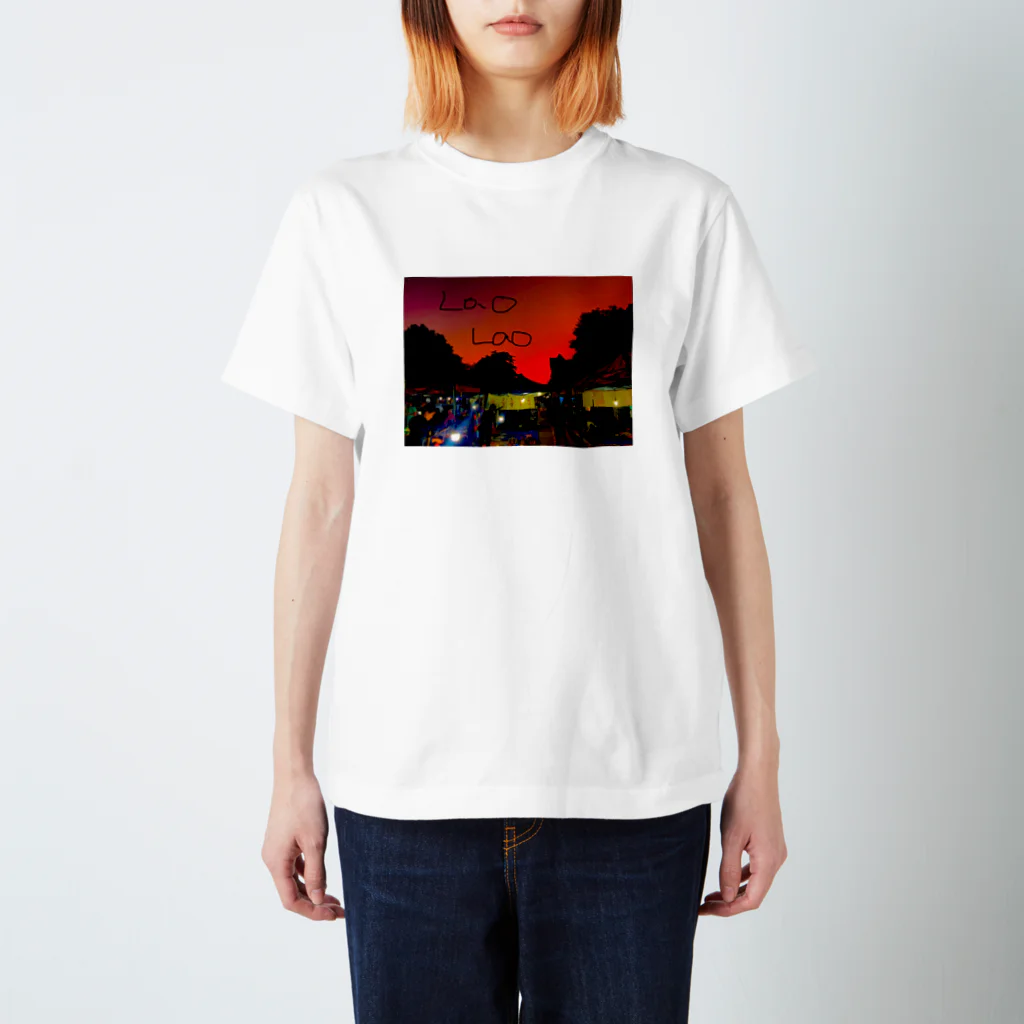 knsrwtrのLaosTシャツ🇱🇦 スタンダードTシャツ