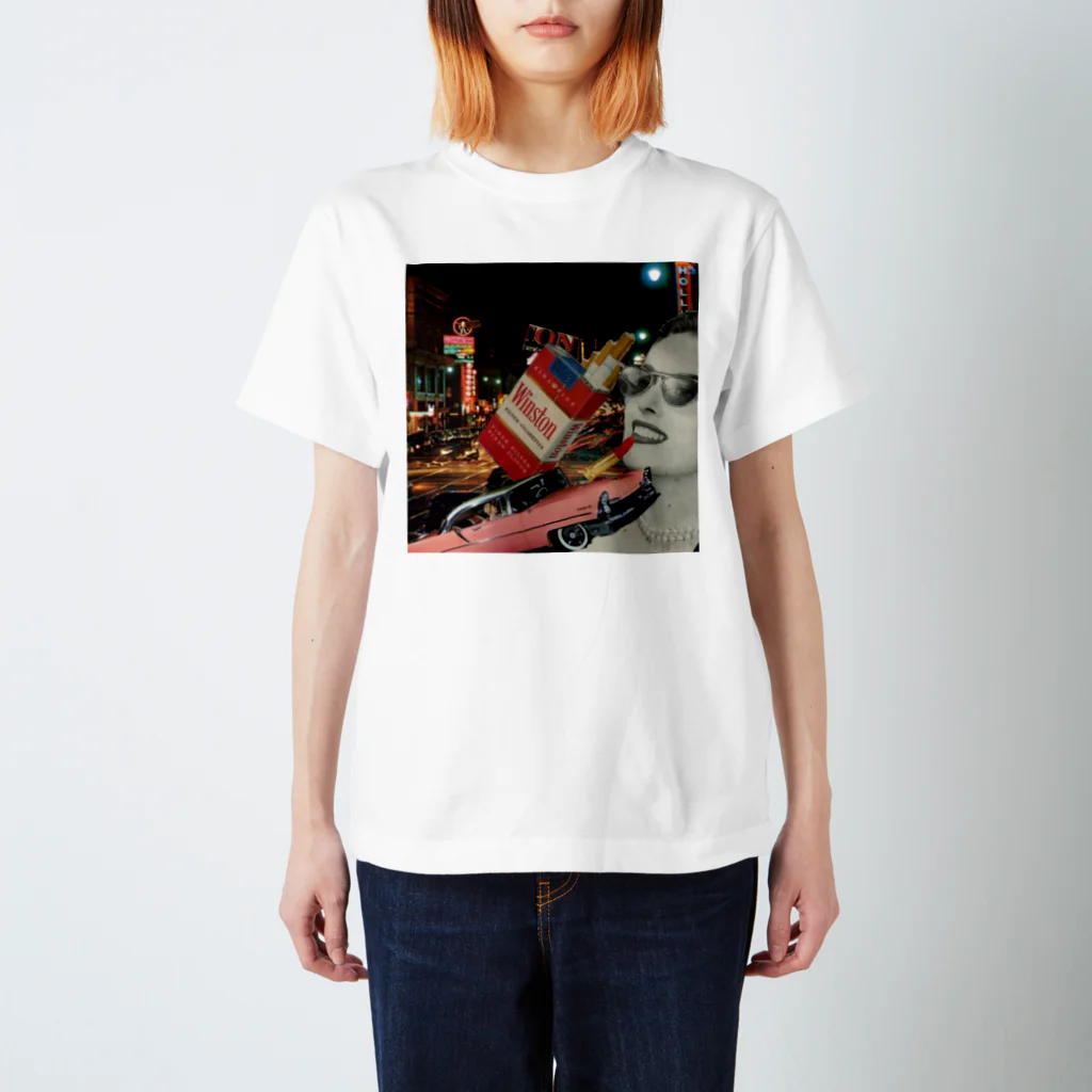 QUESTIONMARKのタバコと女の人 Regular Fit T-Shirt