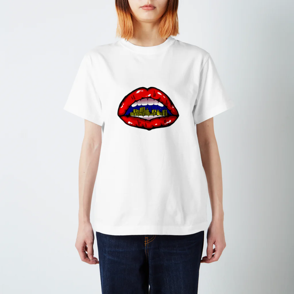 kwsm_のくちビル Regular Fit T-Shirt