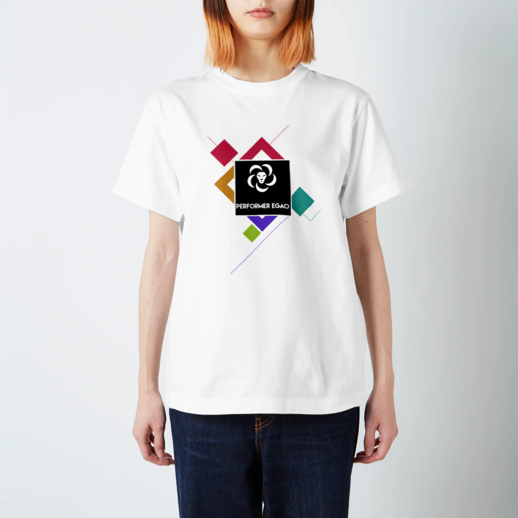 spreadの performer EGAOステッカー Regular Fit T-Shirt