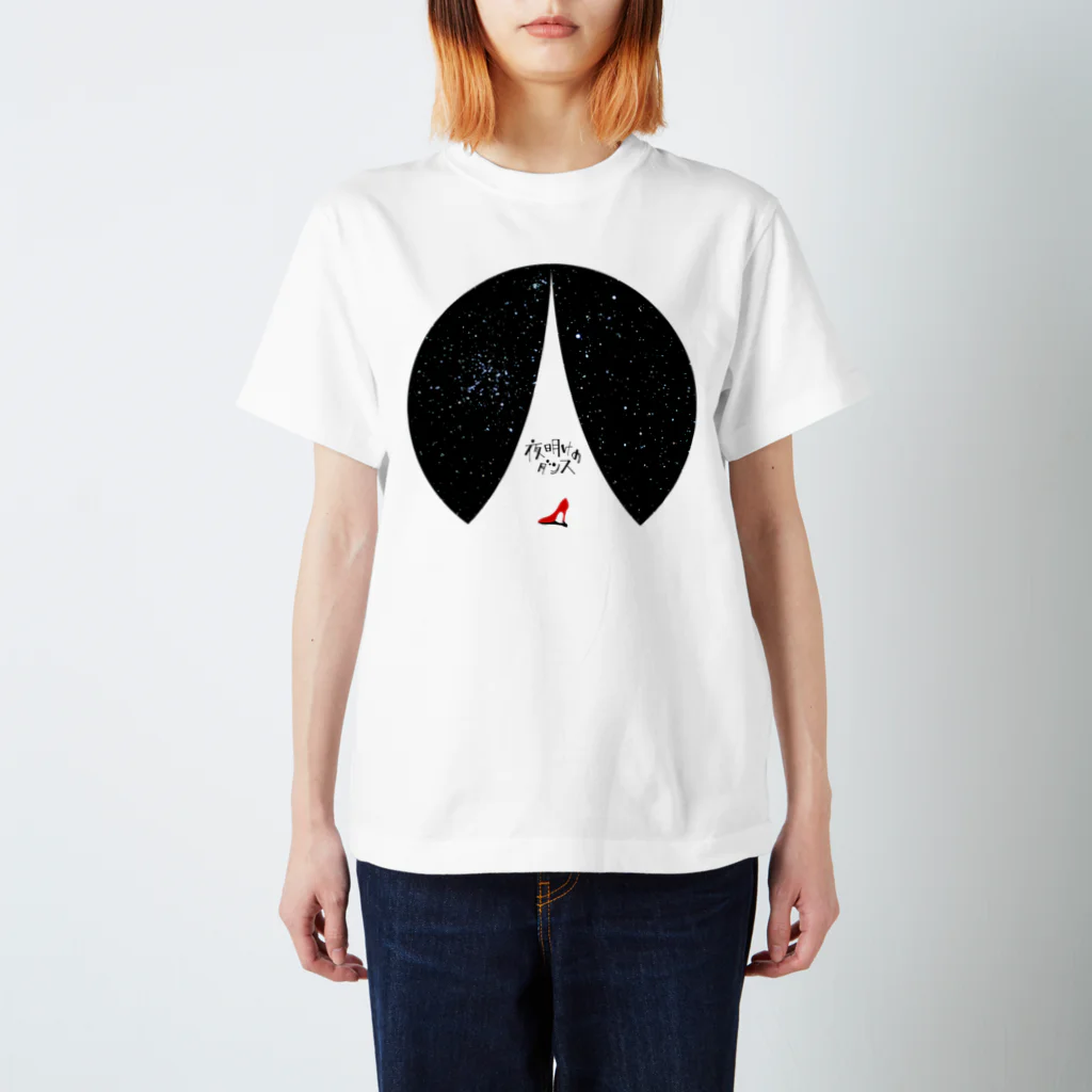 asahi official goods store の夜明けのダンスTシャツ Regular Fit T-Shirt