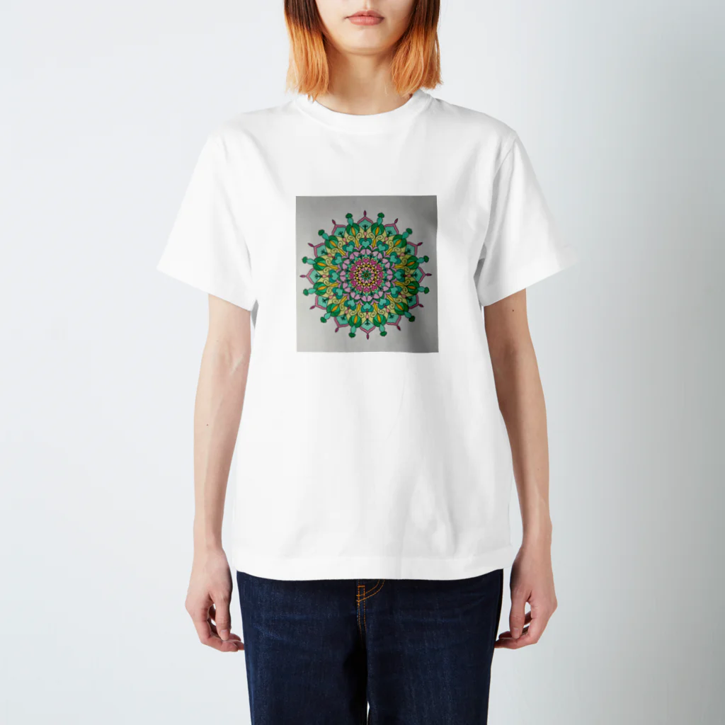 アトリエ　ＳＵＰＵのマンダラGREEN Regular Fit T-Shirt