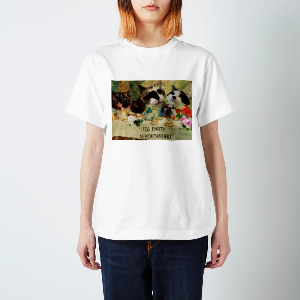 nekopokkuruのTEA PARTY Regular Fit T-Shirt