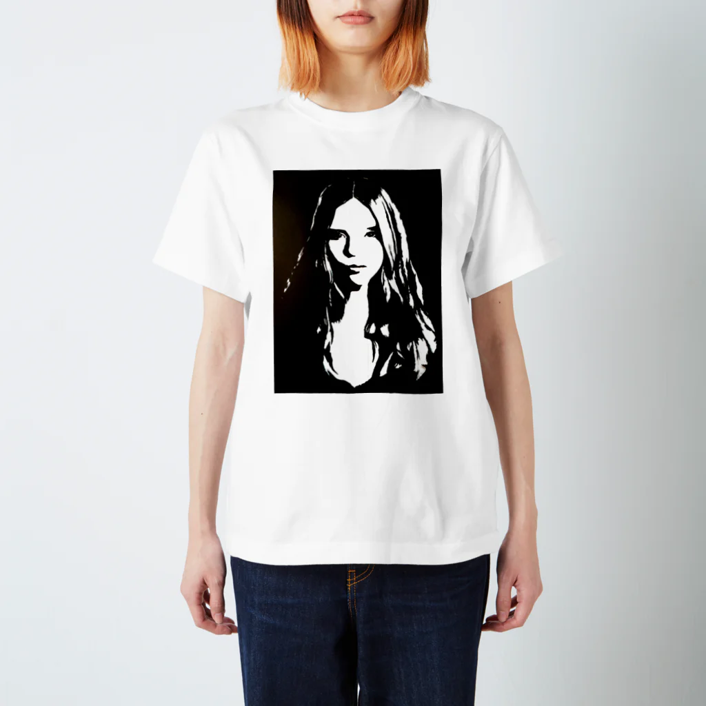 Yukinko Akira factoryのgirl No.2 Regular Fit T-Shirt