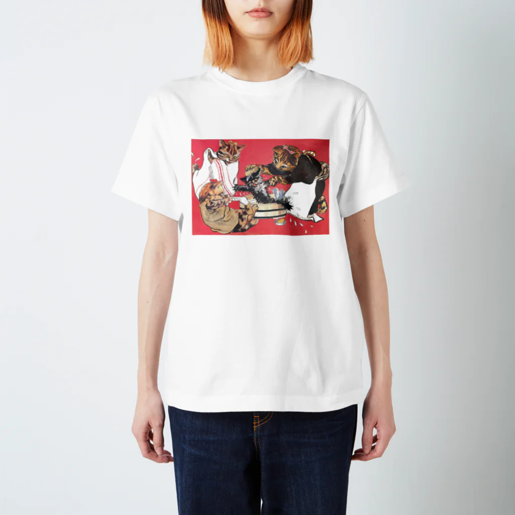 lofi_bearの北澤楽天 ねこの行水 （1914） スタンダードTシャツ