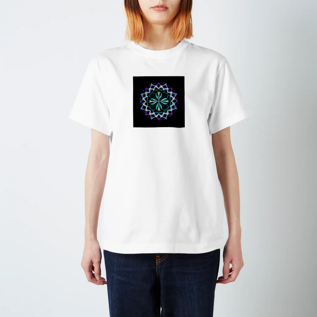 始季彩＠suzuriの静謐﹣点描曼荼羅 Regular Fit T-Shirt