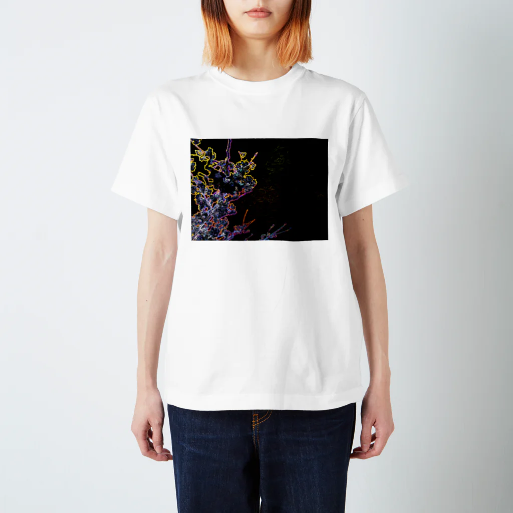 hiroki-naraの桜　サクラ　cherry blossom DATA_P_093_F Regular Fit T-Shirt