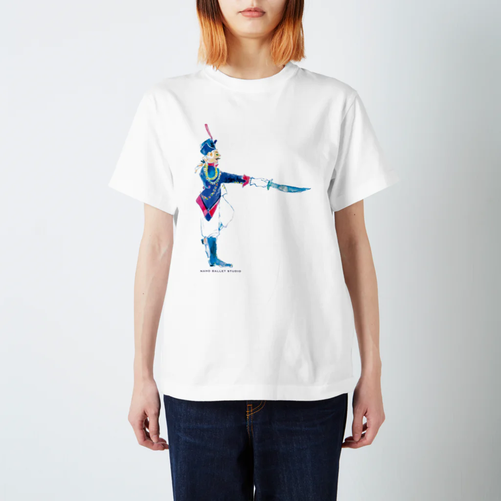 NAHO BALLET STUDIOの兵隊さん🗡 ロゴ付 スタンダードTシャツ