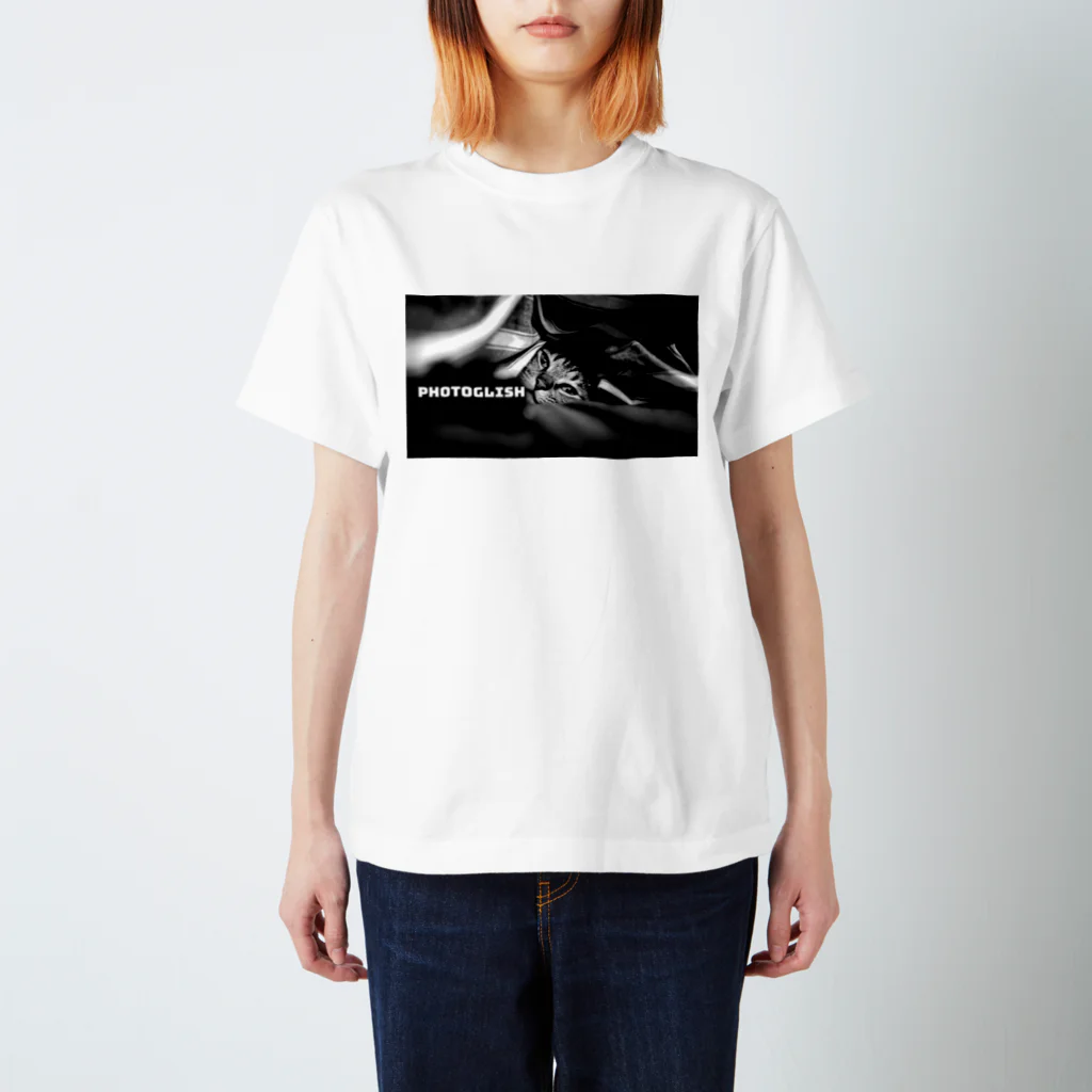 shuheiokazakiのPHOTOGLISH マリー Regular Fit T-Shirt