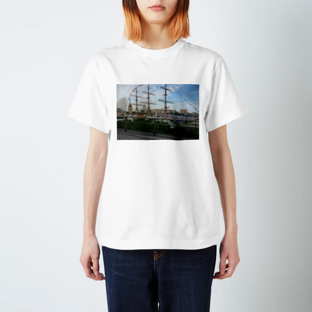 YusaのYOKOHAMA Regular Fit T-Shirt