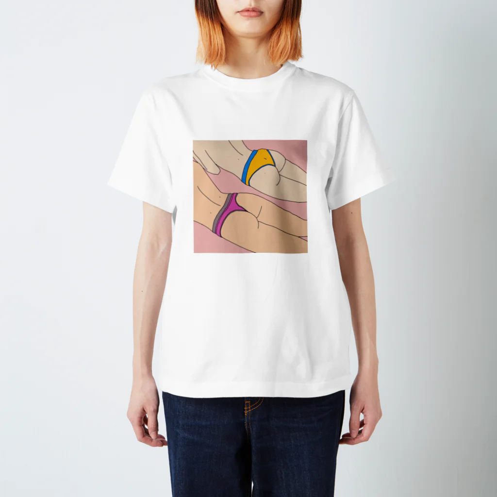 AKINDOのぷりけつちゃん Regular Fit T-Shirt