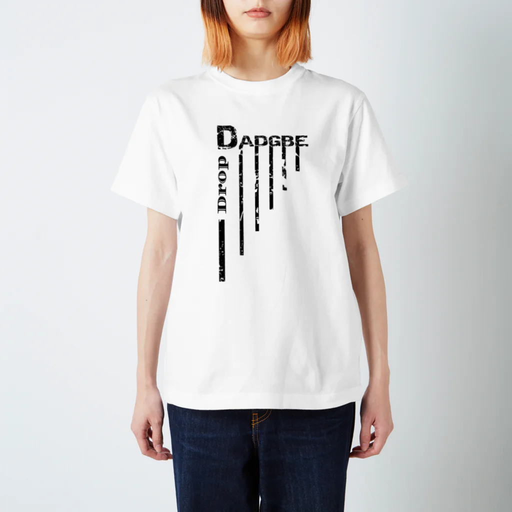 nanairo-factoryのドロップD（黒） Regular Fit T-Shirt