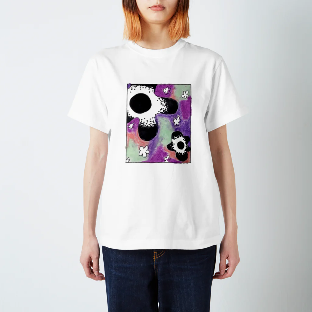 Hana Suzukiのfuzzy flowers スタンダードTシャツ