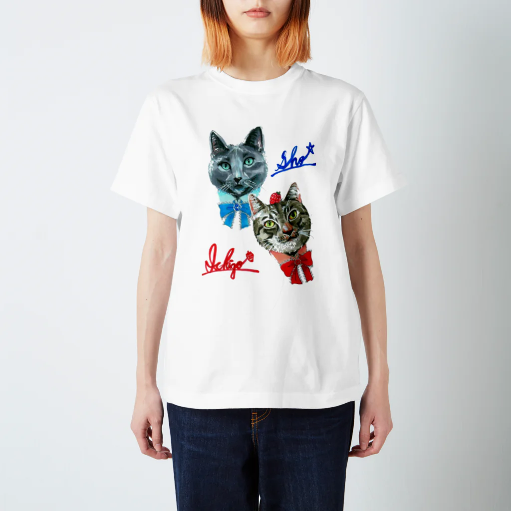 ＊あり＊の虹色創世記の青君&苺心ちゃん Regular Fit T-Shirt