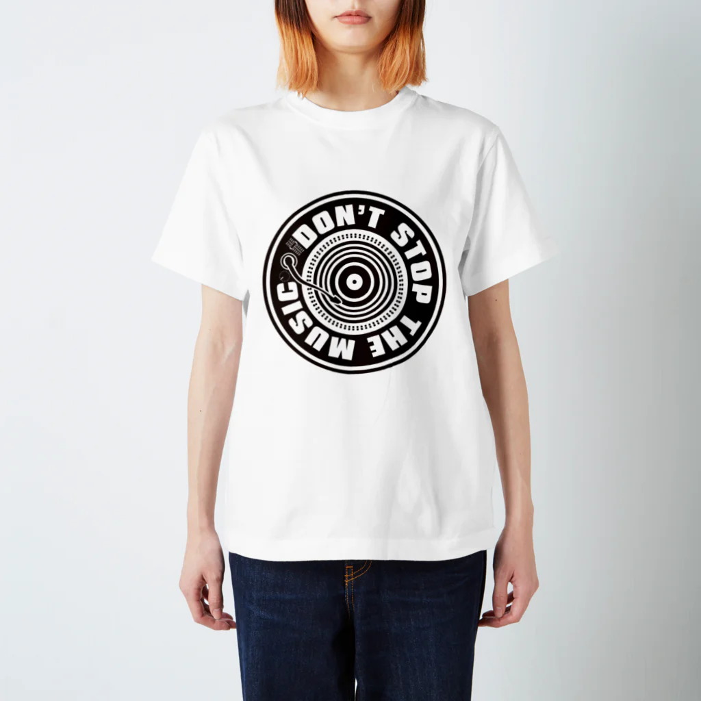 AURA_HYSTERICAのDON'T STOP THE MUSIC Regular Fit T-Shirt