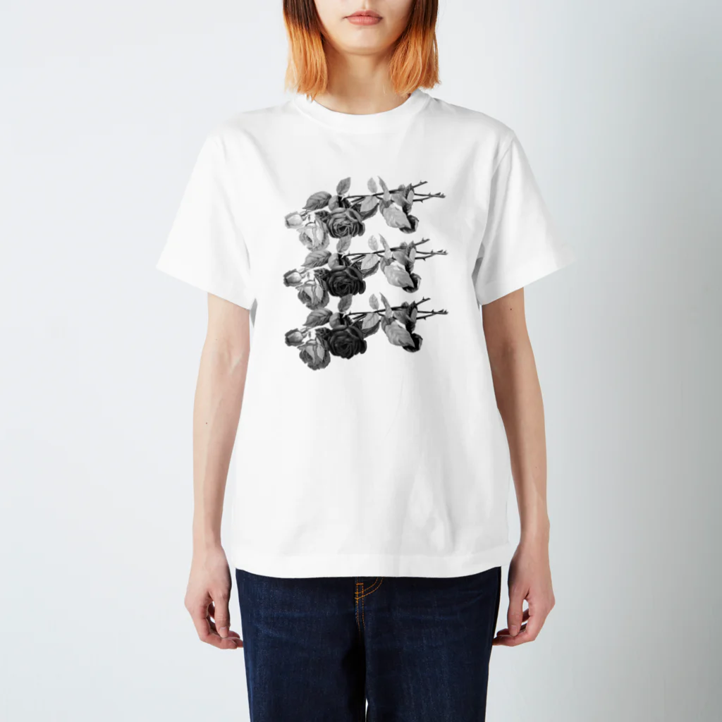 HANDSOMEの薔薇_Rose Regular Fit T-Shirt