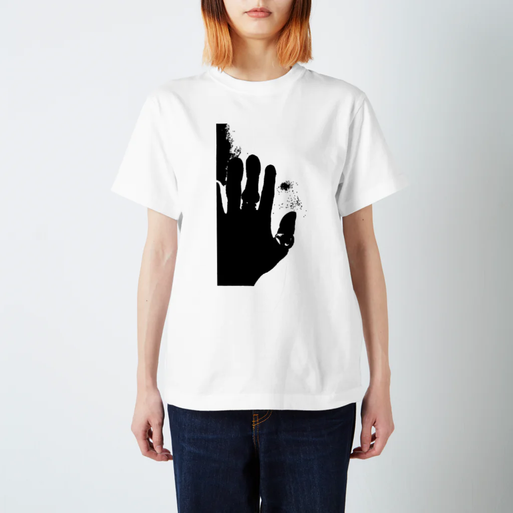 ＨｏｒｉｋｉｔｕｎｅのMy Hands B＆Ｗ Regular Fit T-Shirt