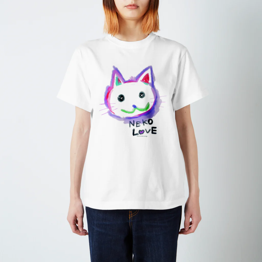 アロマエナジー・SpiritクリエイトSHOPの白猫 スタンダードTシャツ