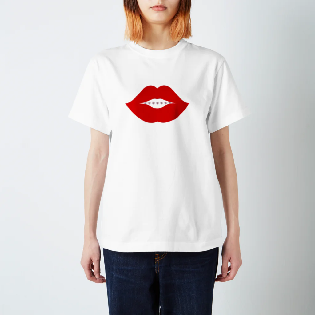 Bed Room💋のEating lips Regular Fit T-Shirt