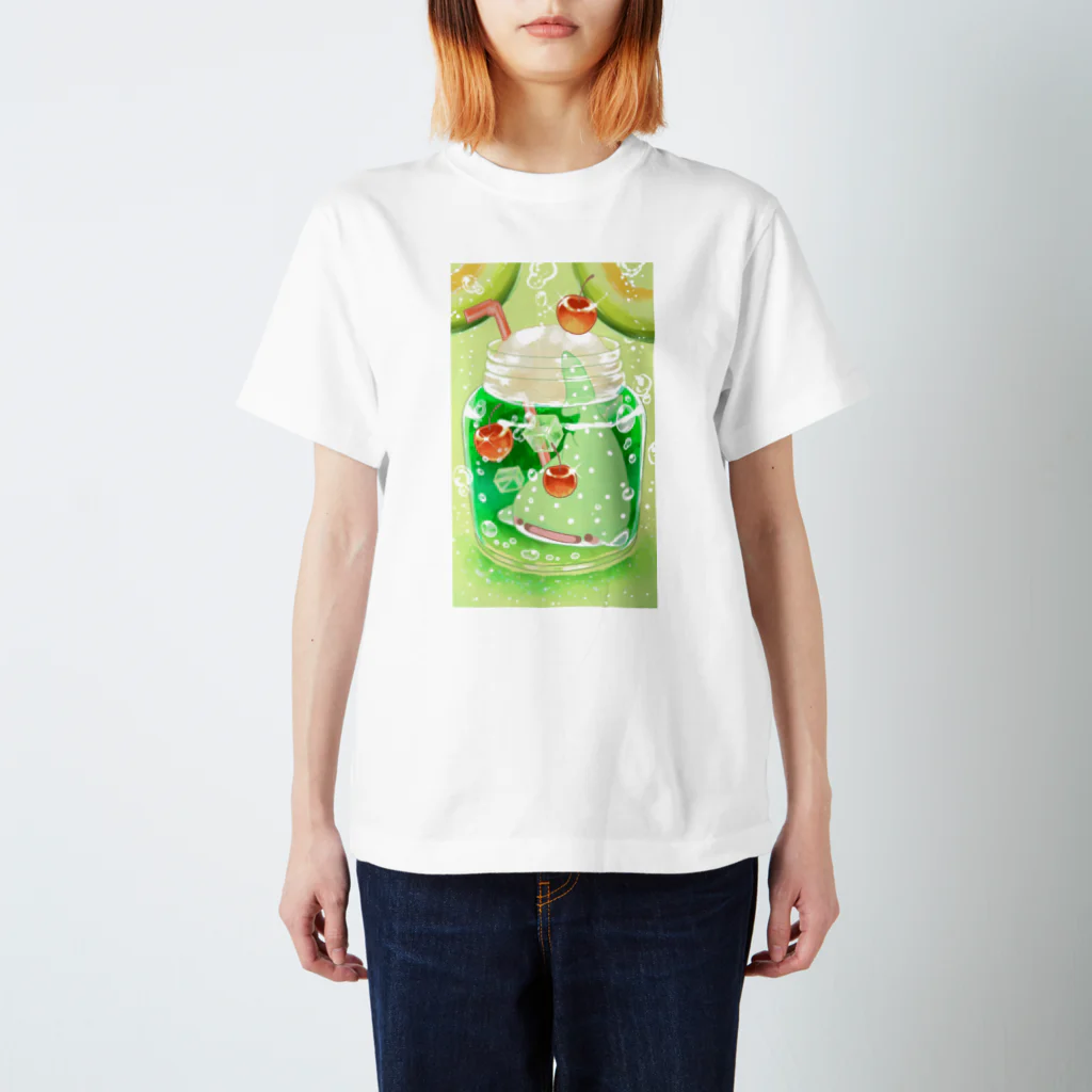 鈴のメロンソーダじんべえざめの小瓶 Regular Fit T-Shirt