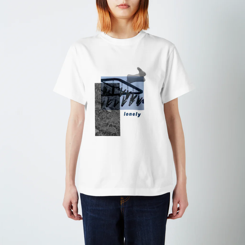 ひなた🍥の一人の人のためのTシャツ Regular Fit T-Shirt