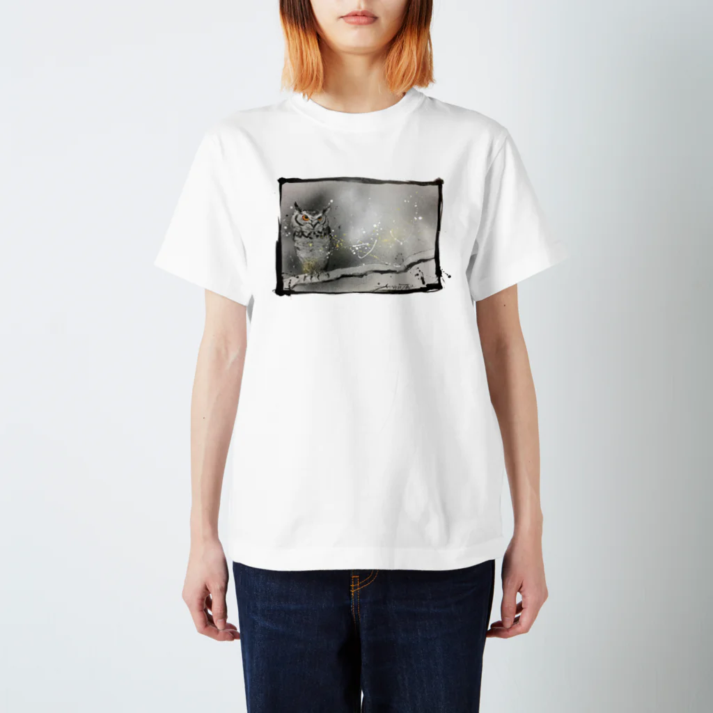 JUNICHI TANIのフクロウ Regular Fit T-Shirt