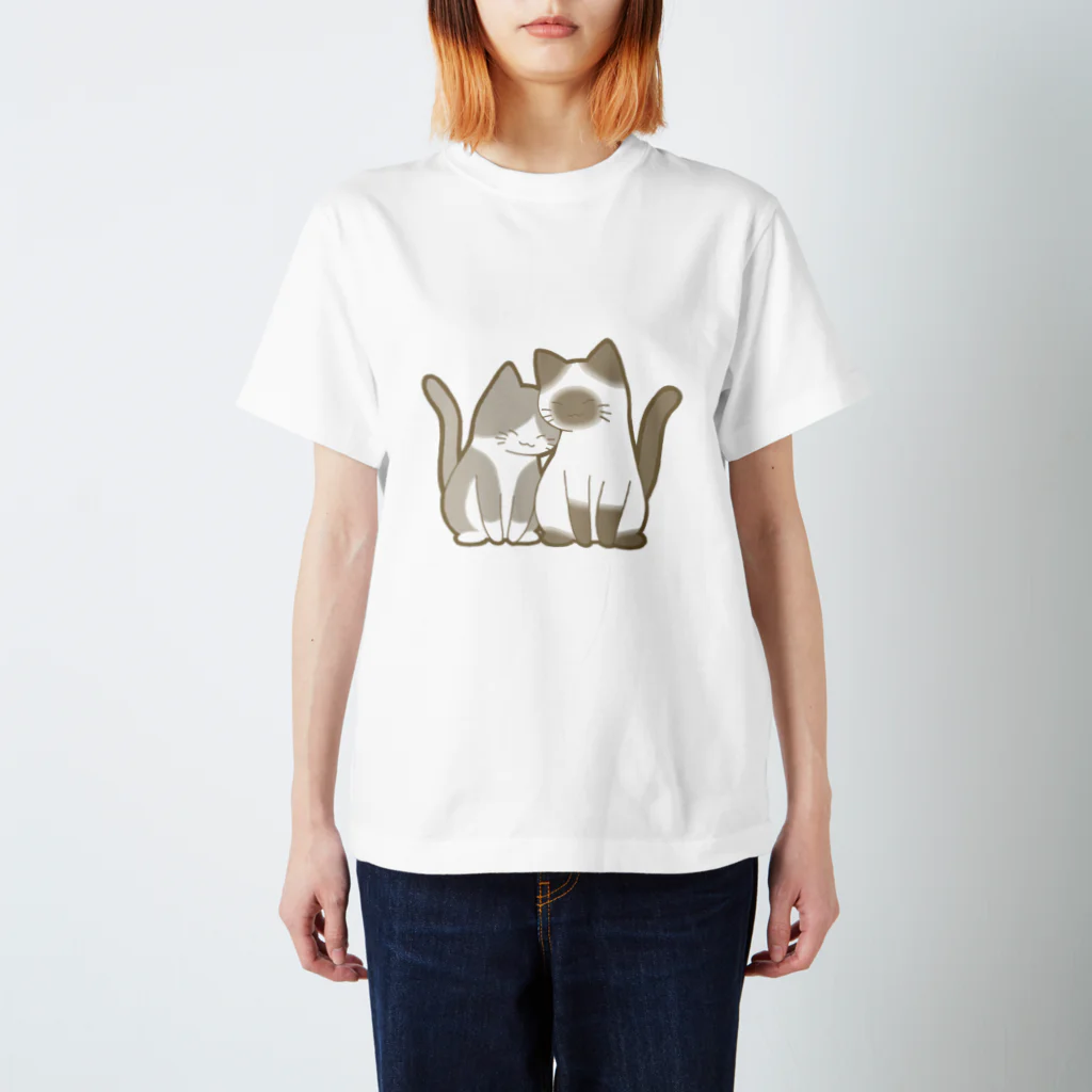 かわいいもののおみせ　いそぎんちゃくの表裏印刷　仲良し猫　灰白ハチワレ&ポインテッド Regular Fit T-Shirt